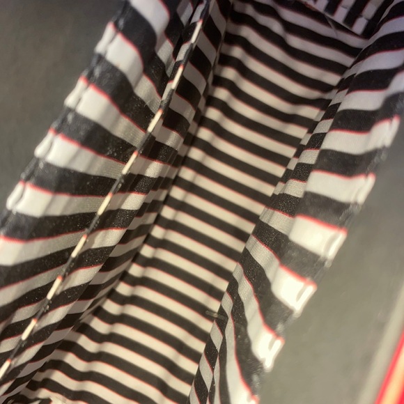 Hot Topic Loungefly Disney Handbag Limited Edition - Picture 9 of 13